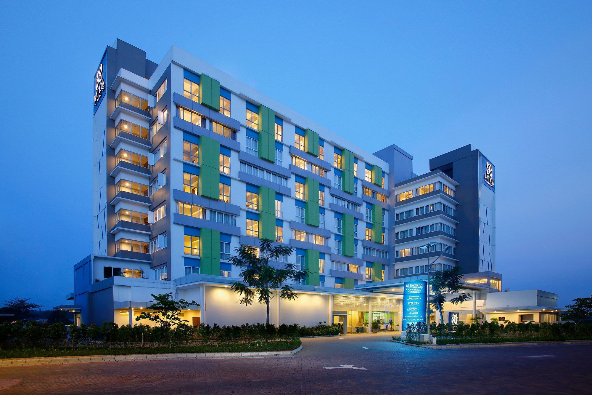 Batiqa Hotel & Apartments Karawang Exterior photo